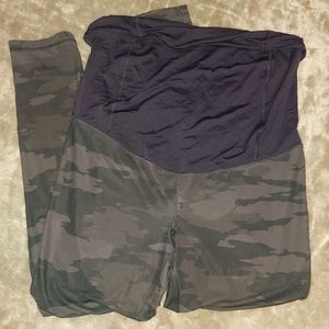 Camo Isabel maternity leggings
